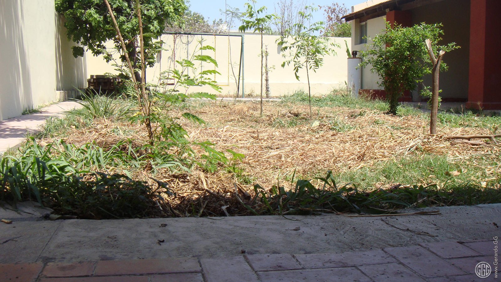 Casa Layra, al inicio Casa Layra, al inicio